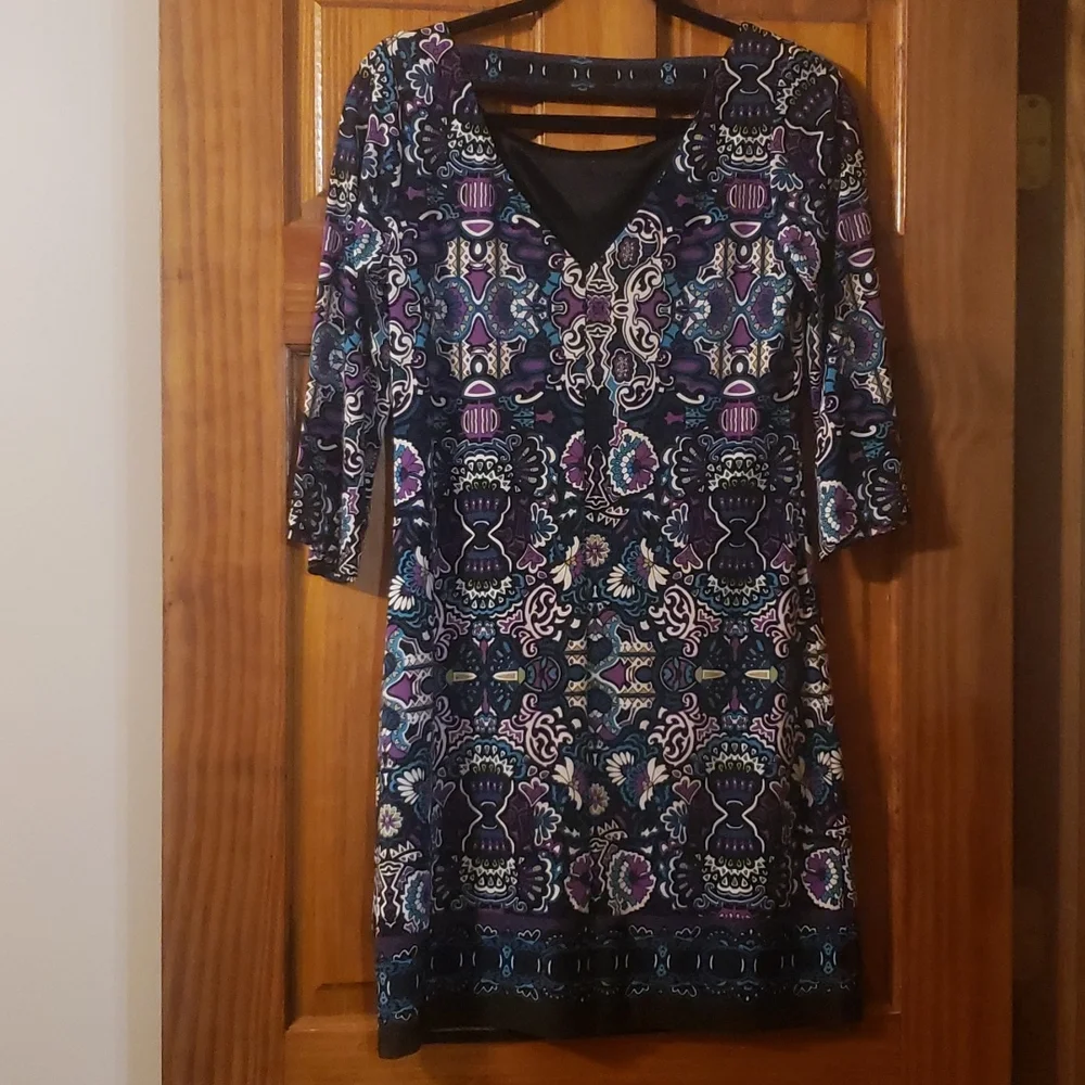 DRESS - Picture 3 of 7